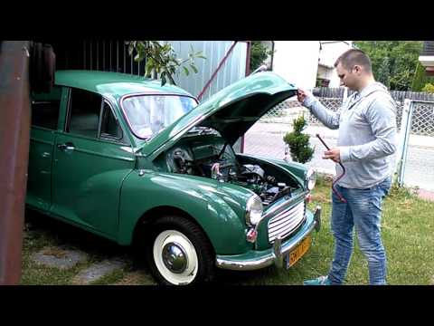 Morris Minor 1000 uruchamianie silnika z korby