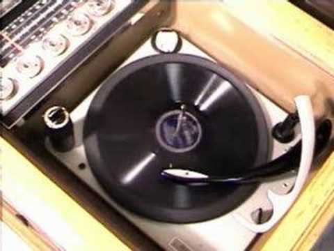 Joe Venuti & Eddie Lang : Wild Cat ( 1928 )