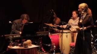 Carmen Prieto   "Dos Gardenias" SCD