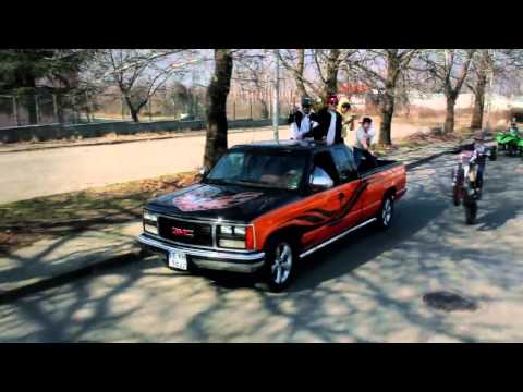 Gangsta Man & Chaliani - Жълта Книжка (Fun Video)