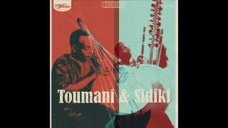Toumani & Sidiki Diabaté - Hamadoun Toure, 2014.