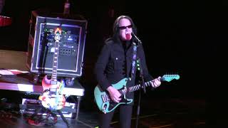 Todd Rundgren - Everybody&#39;s Got Something To Hide Except Me And My Monkey (Akron 9/28/19)