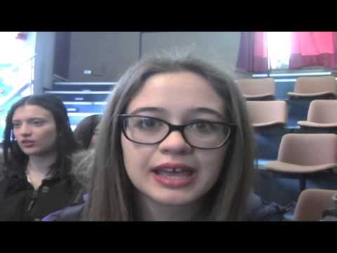 giovani voci 4 piace il testo scritto dagli student