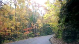 preview picture of video 'Autumn Colors, Signal Mountain, Tennessee'