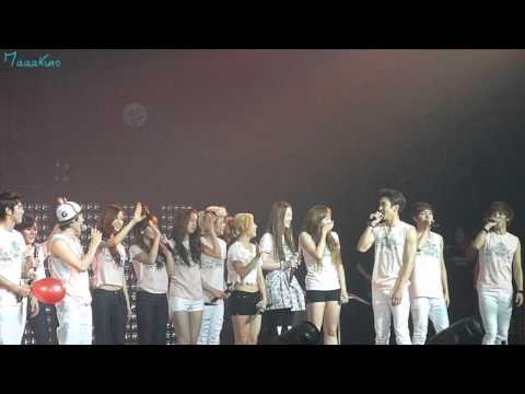 [110611 fancam] HD SMTOWN in Paris - Ending (cut part II)