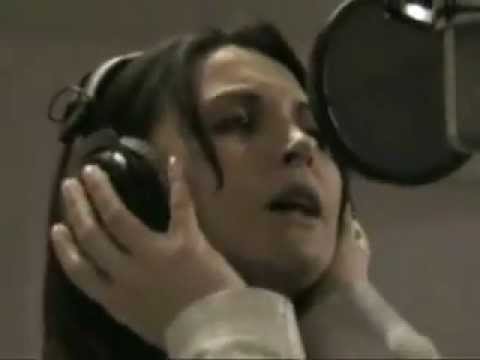 ELENA UZIVO DVA GALEBA BELA