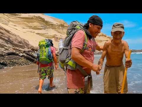 DON ADRIÁN, El UNICO HABITANTE que vive solo  Frente al Mar...