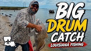We Hooked a MONSTER Black Drum in Louisiana! (Almost Lost It…)