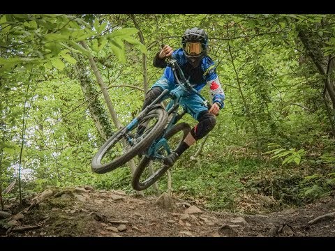 2R Crew - Eliot ROUVIDANT