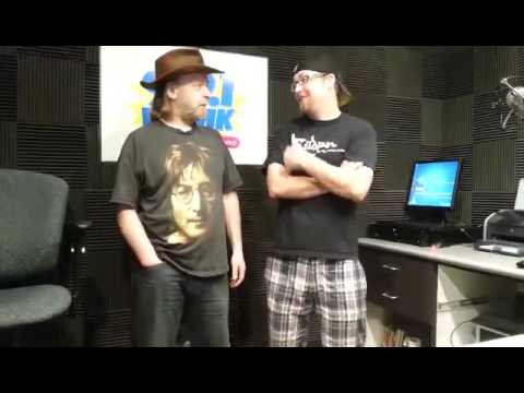 Stupid Human Tricks with WFMK's John Robinson: The Art of Nothing