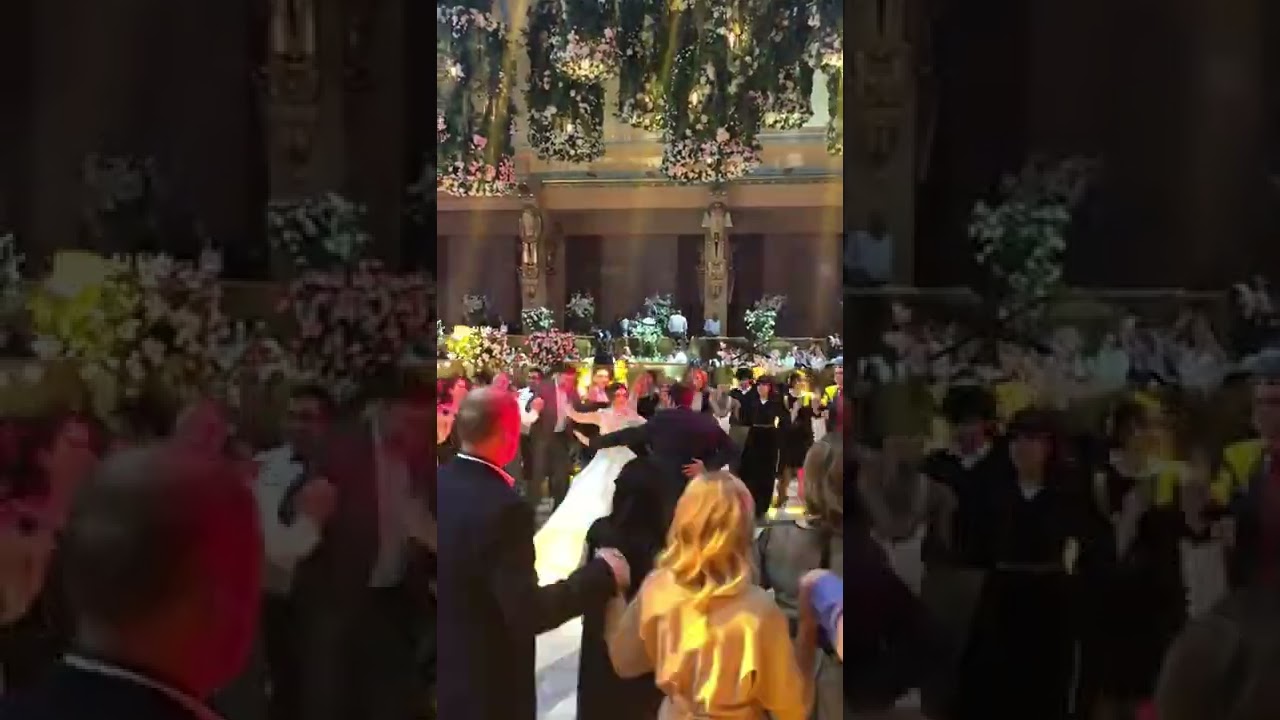 Սուրեն Պապիկյանի և իր կնոջ խրոխտ պարը