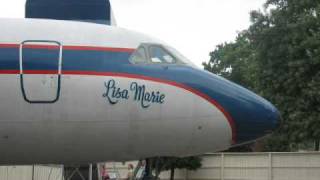 elvis the king of the road