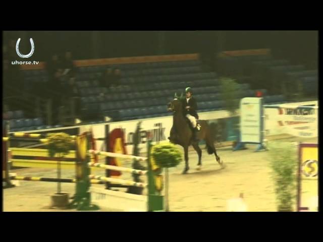 Mother Zsa Zsa jumping CSI 1.50m with rider Siebe Kramer.