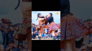 Takanakuy Perú, pelea de mujeres nunca vista Chumbivilcas Calzada (14)