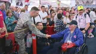 Veterans return to Milwaukee after Honor Flight