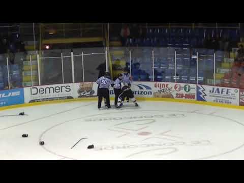 Fight/Bagarre Mario Boilard vs Jean-Philip Chabot 7 octobre 2017