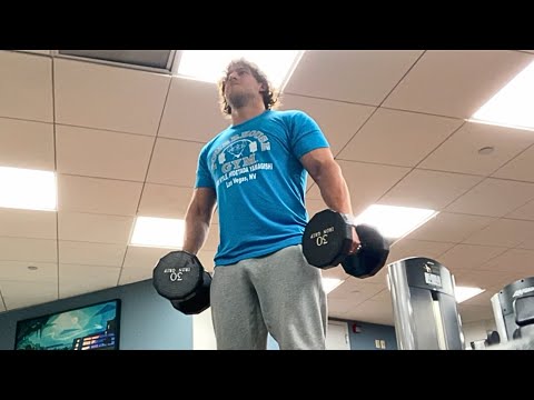 Winter Bulk Day 17 - ABS & BICEPS