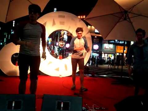 프리즈몰릭&익스에이럴 (PRIZMOLIQ& ex8er)