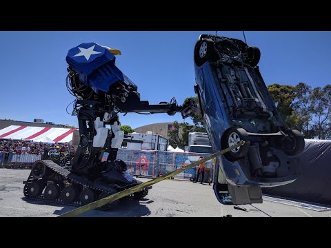 Giant Bombcast 569: Please Tip Your Jumpmaster