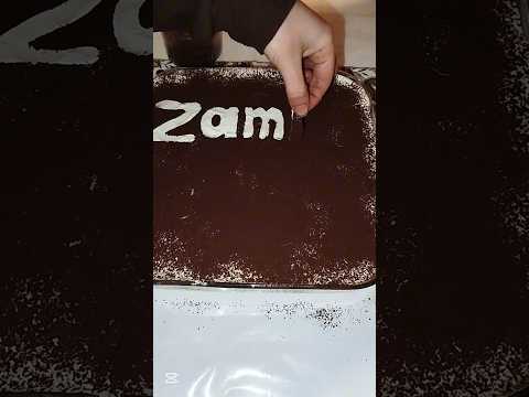 dekor etməyə heç bir şey yoxdursa kağız və kakao bəs edər...