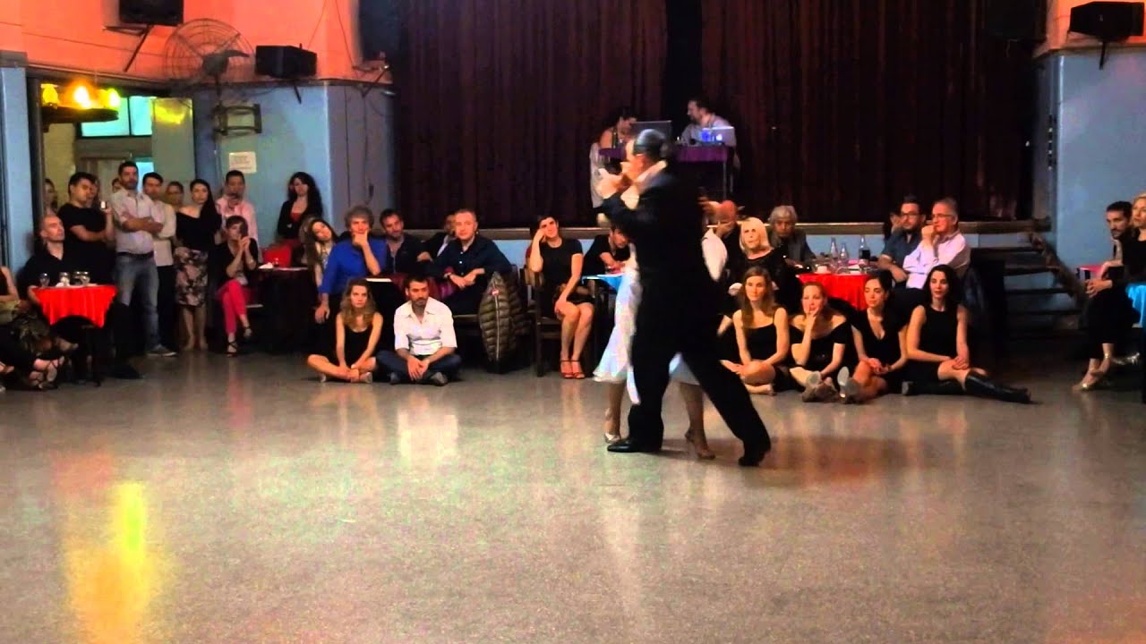 LORENA ERMOCIDA y PANCHO MARTÍNEZ PEY en Viva La Pepa Milonga 1 Nov 2015 (1/3)