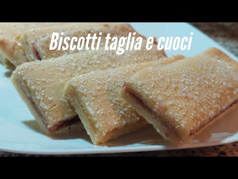 Biscotti TAGLIA e CUOCI con frolla all'olio semplici, e per tutti i gusti -ricetta FACILE e VELOCE