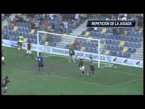 Pontevedra C.F. 4  - As Pontes  1     -Resumen