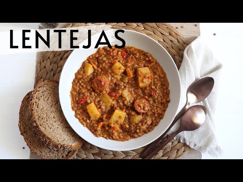 Tasty, healthy & PERFECT for cold winter days: LENTEJAS (the traditional SPANISH LENTIL STEW recipe)