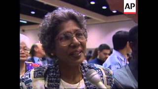 USA: LOS ANGELES: INCREASE IN APPLICATIONS FOR US CITIZENSHIP