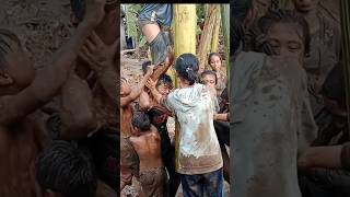 Download lagu PANJAT PINANG CELANA DIPEROSOTIN🔥#shorts #kocak #17agustus mp3 Download lagu PANJAT PINANG CELANA DIPEROSOTIN🔥#shorts #kocak #17agustus mp3