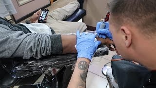 JUICE GETS A TATTOO! | Daily Dose S2Ep190