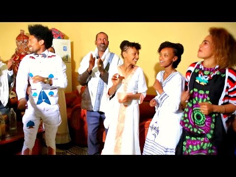 Urgesa Eshetu - Ayyaana Waggaa - New Ethiopian Oromo Music 2018 (Official Video)