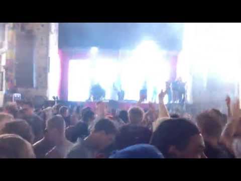 Yellow Claw @ Freshtival 2013, Licht Uit (Coone Remix)