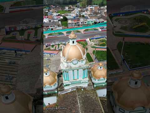 📍Pupiales, Templo Nuestra Señora del Rosario y Plaza Carlos Balcázar.#Pupiales #Nariño #Colombia