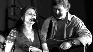 John Schumann &amp; the Vagabond Crew  Scots of the Riverina