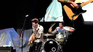 She&#39;s Killing Me- A Rocket To The Moon Live in Manila