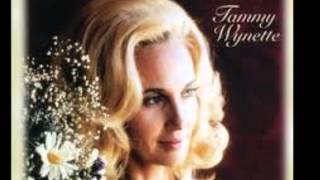 TAMMY WYNETTE     There Goes My Everything