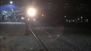 preview picture of video '#30221GZB SPARKING WITH ECR KING PATNA RAJDHANI EXPRESS'