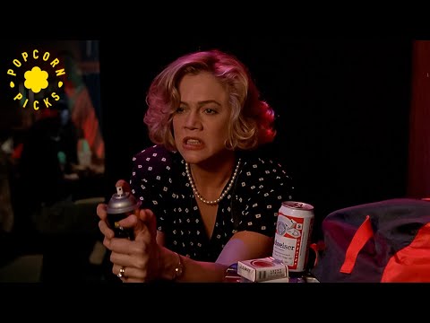 Beverly Hunts Scotty at the Rock Concert | Serial Mom