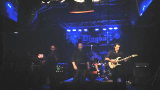 Visions performing "Edge of Thorns" by Savatage