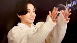Download lagu 정국 (Jung Kook) '멈춰줘 (Hold Me Back)' M/V mp3 Download lagu 정국 (Jung Kook) '멈춰줘 (Hold Me Back)' M/V mp3