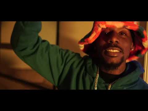 Roccy B -Workin N Trappin [Official Music Video] | Directed By @dontworrystudios