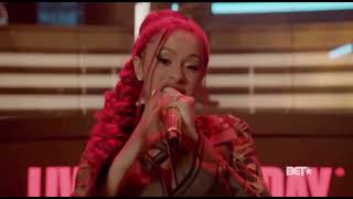 CARDI B PERFORMS GET UP 10 BET AWARDS