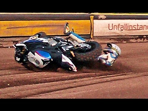 BMW S 1000 RR: With 200 hp on the speedway