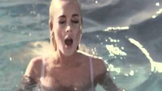 Lindsay Lohan - A Beautiful Life (Music Video)