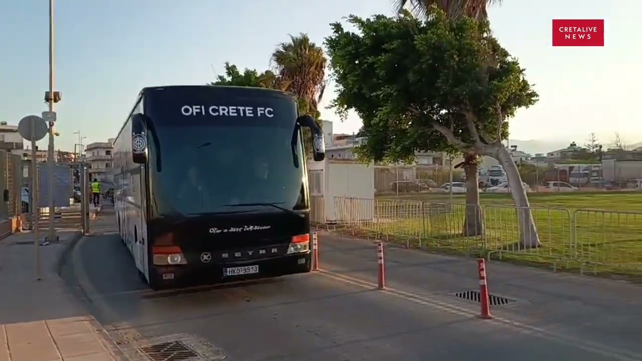 ΟΦΗ-ΤΣΣΚΑ: Η άφιξη της αποστολής του ΟΦΗ στο Παγκρήτιο