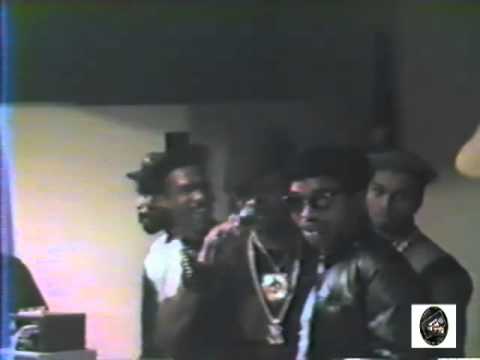 Down Beat Sound,Papa San,Briggy,ProffesorNuts,Santa Ranks..Iconic Sound