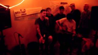 Vinnie Caruana &amp; Brandon Reilly (the Movielife) - Hand grenade