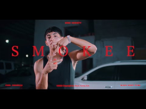 8. A$aplight, Krazzy, Bendición - "SMOKEE" (Video Oficial)