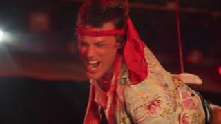 Download lagu Making of MeTube 3: August sings 'Una furtiva lagrima' mp3